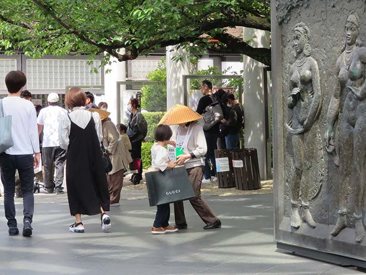 門前募金5月