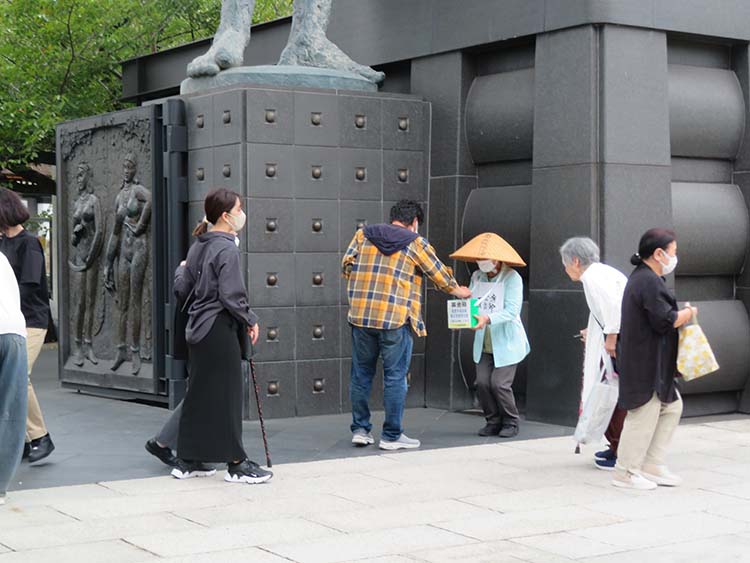 門前募金10月